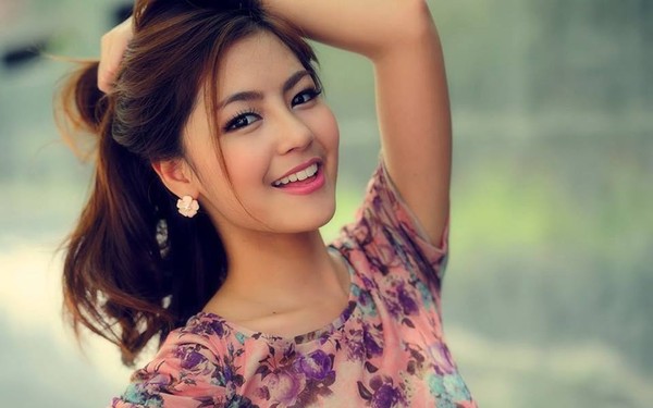 belle femme asiatique